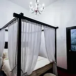 Palace Divnic By Armerun Heritage (adults Only) شيبينيك