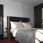 Palace Divnic By Armerun Heritage (adults Only) فندق شيبينيك