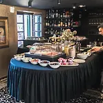 Palace Divnic By Armerun Heritage (adults Only) Ξενοδοχείο