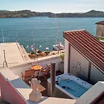 فندق Palace Divnic By Armerun Heritage (adults Only) شيبينيك