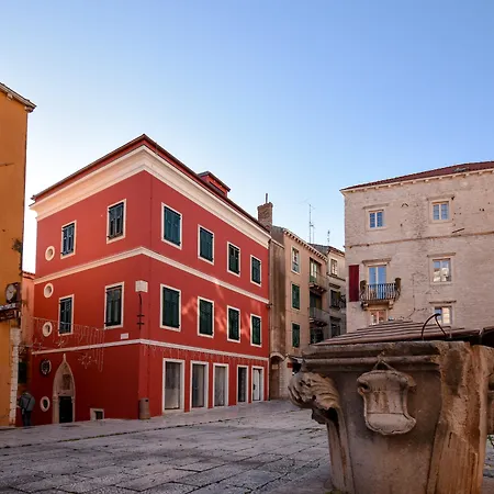 Palace Divnic By Armerun Heritage Hotel (Adults Only) Hotel