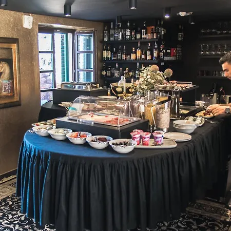 Palace Divnic By Armerun Heritage Hotel (Adults Only) Hotel