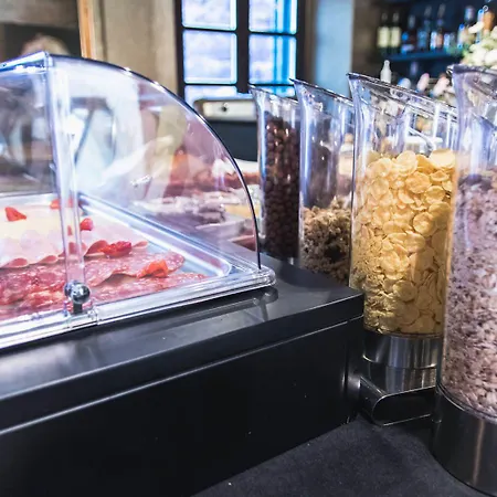 Palace Divnic By Armerun Heritage Hotel (Adults Only) Sibenik