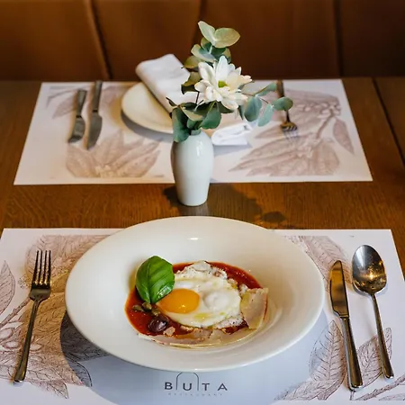 Hotel Palace Divnic By Armerun Heritage Hotel (Adults Only) 4*