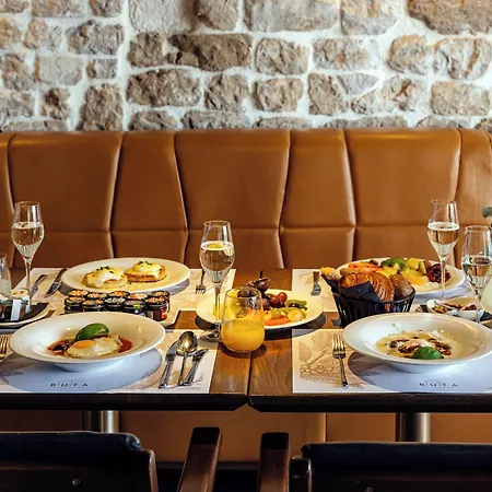 Ξενοδοχείο Palace Divnic By Armerun Collection (adults Only) 4*