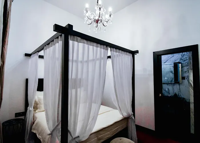 Palace Divnic By Armerun Heritage (adults Only) Šibenik