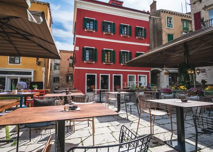 Palace Divnic By Armerun Heritage (adults Only) Hotel