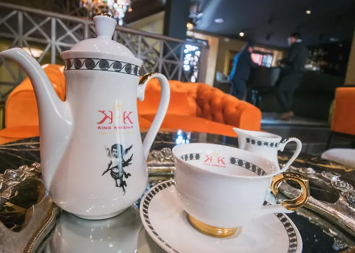 킹 크레시미르 헤리티지 호텔 4*