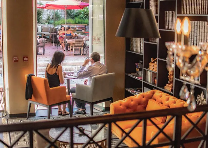 Hotel Palace Divnic By Armerun Heritage Hotel (Adults Only)