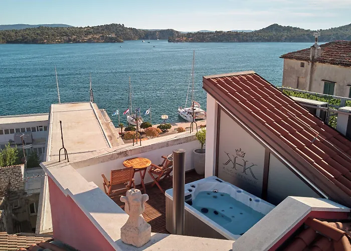 Hotel Palace Divnic By Armerun Heritage Hotel (Adults Only) Šibenik