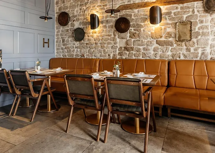 호텔 킹 크레시미르 헤리티지 호텔